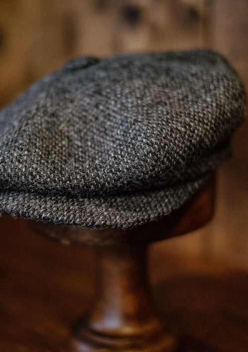 Torrington Baker Boy - (Mid-Width) Grey Harris Tweed